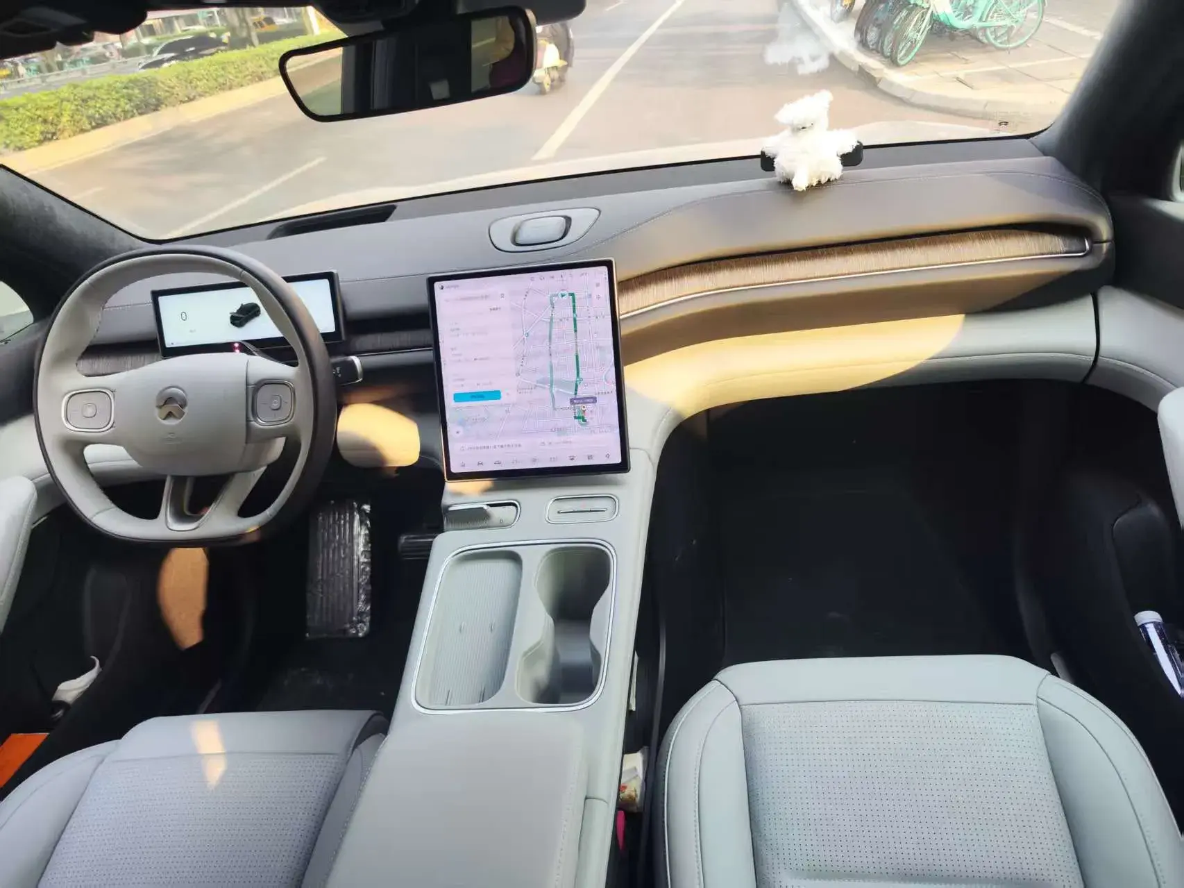 2024 NIO ES6 thumbnail 3