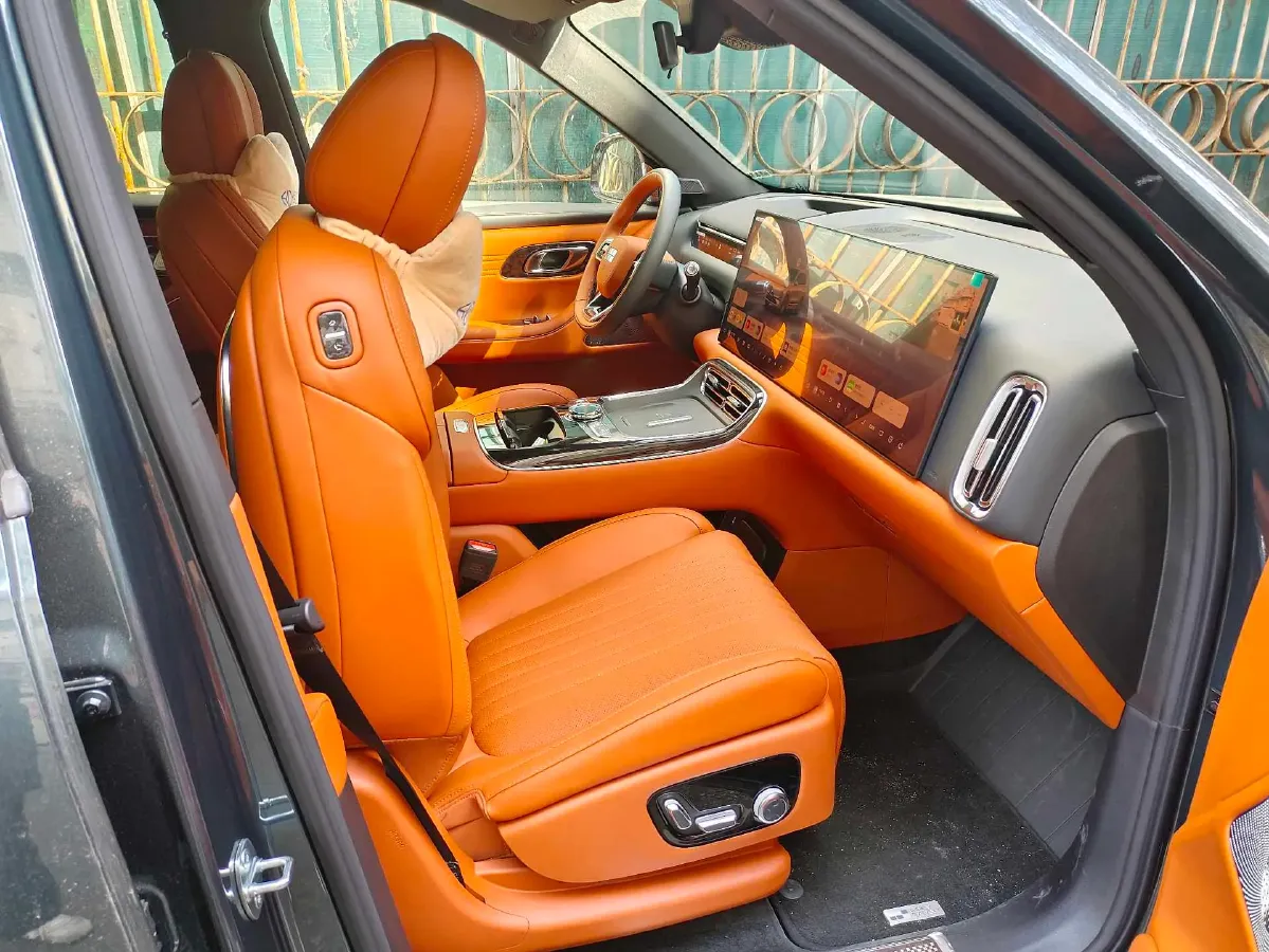 2025 Geely Galaxy M9 1.5T 163HP L4 3DHT PHEV,autocango,china used car exporter,china ev exporter,chinese used car exporter,chinese used ev exporter