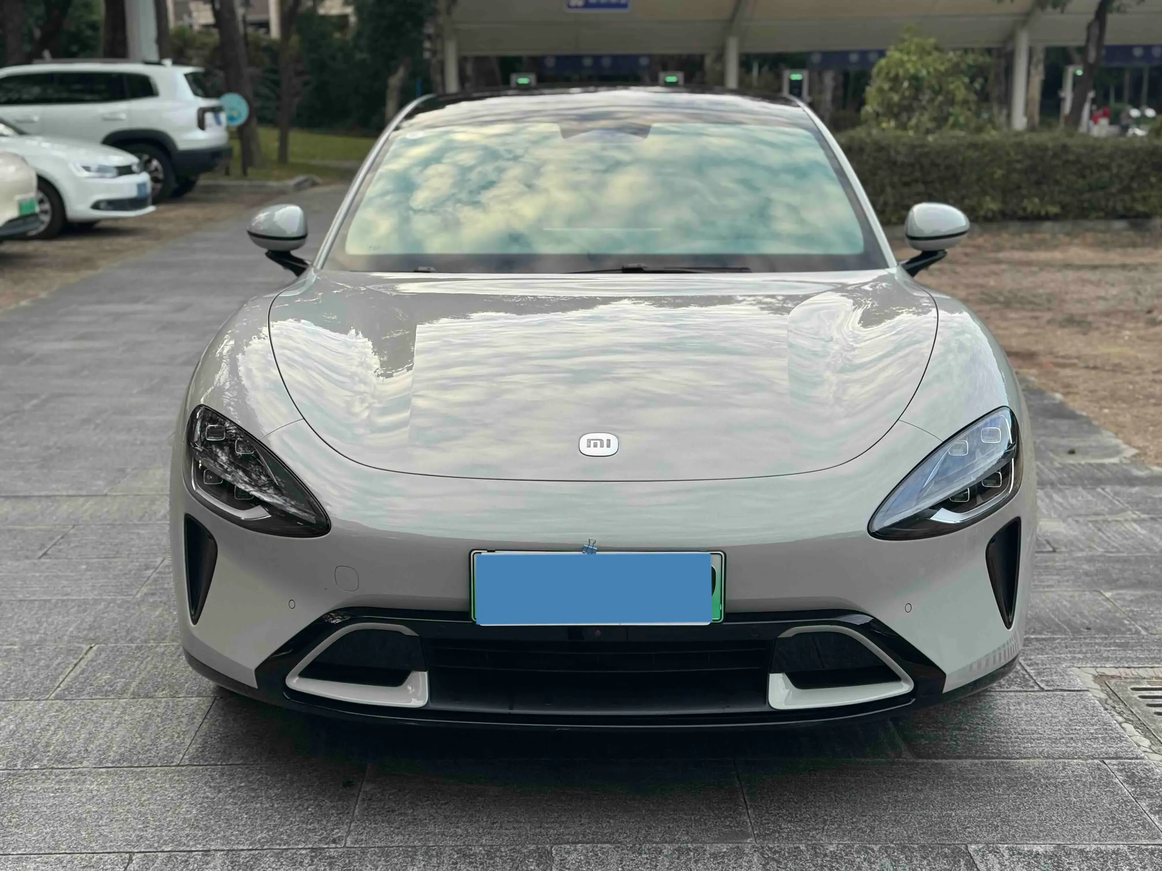 2024 MI SU7 thumbnail 2