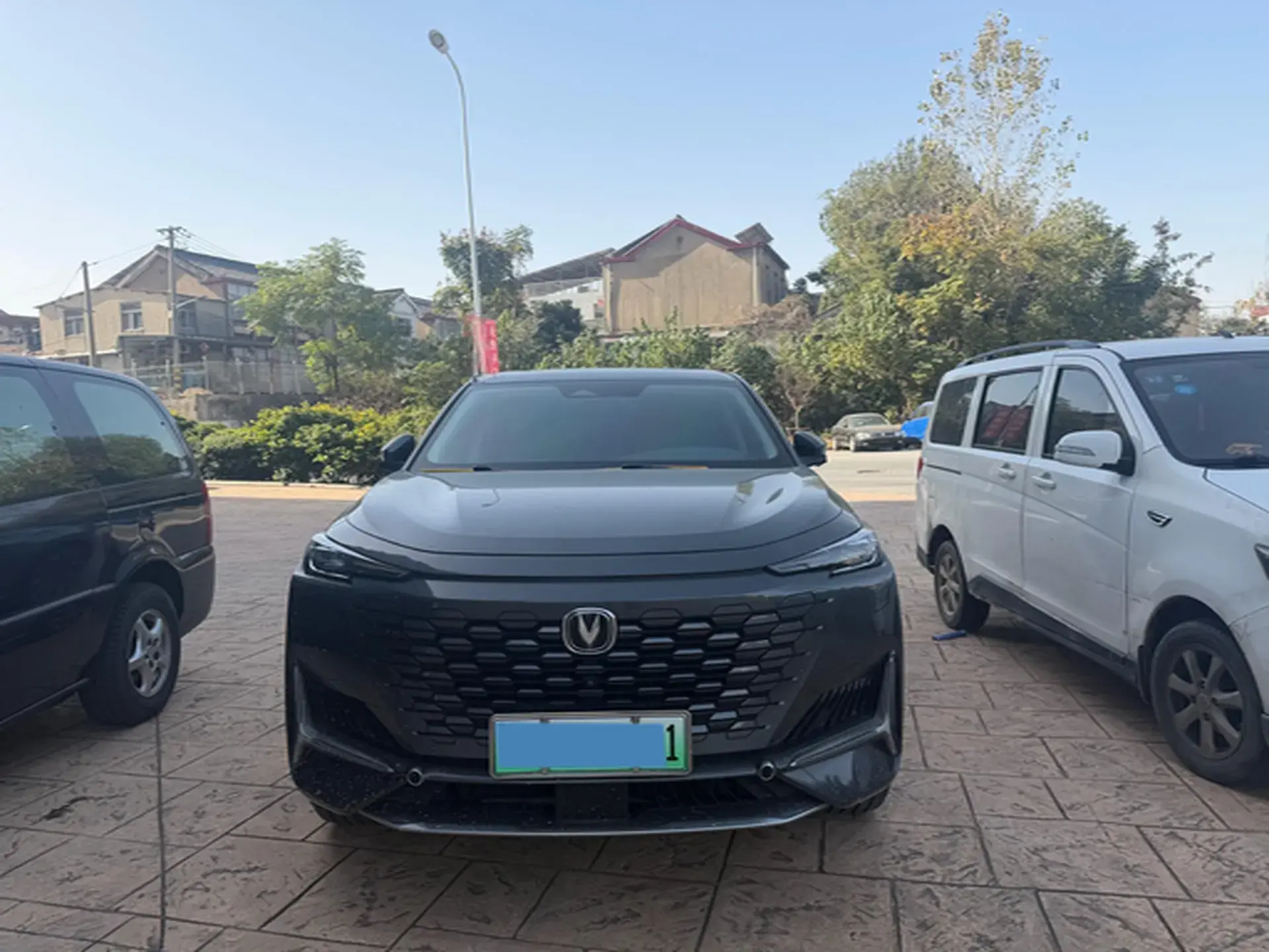 2022 CHANGAN UNI-K thumbnail 2