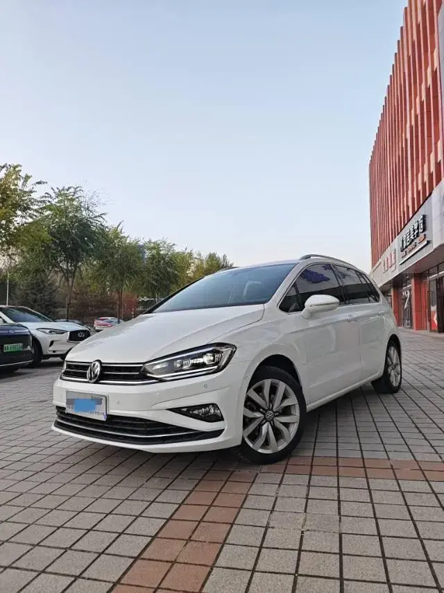 2019 Volkswagen Golf Sportsvan 1.4T 150HP L4 7DCT
