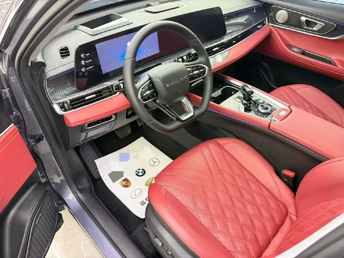 2023 Chery Tiggo 7 Plus 1.6T 197HP L4 7DCT,autocango,china used car exporter,china ev exporter,chinese used car exporter,chinese used ev exporter