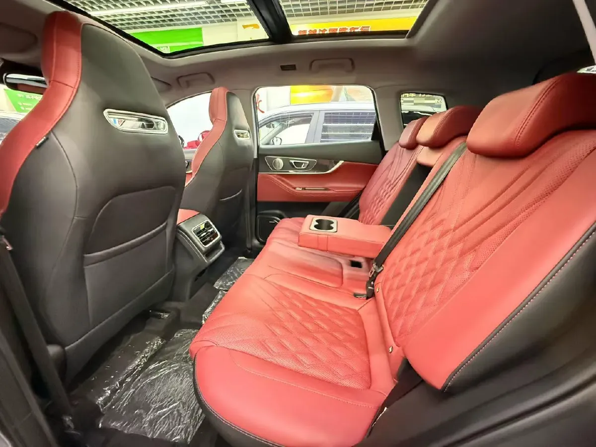 2023 Chery Tiggo 7 Plus 1.6T 197HP L4 7DCT,autocango,china used car exporter,china ev exporter,chinese used car exporter,chinese used ev exporter