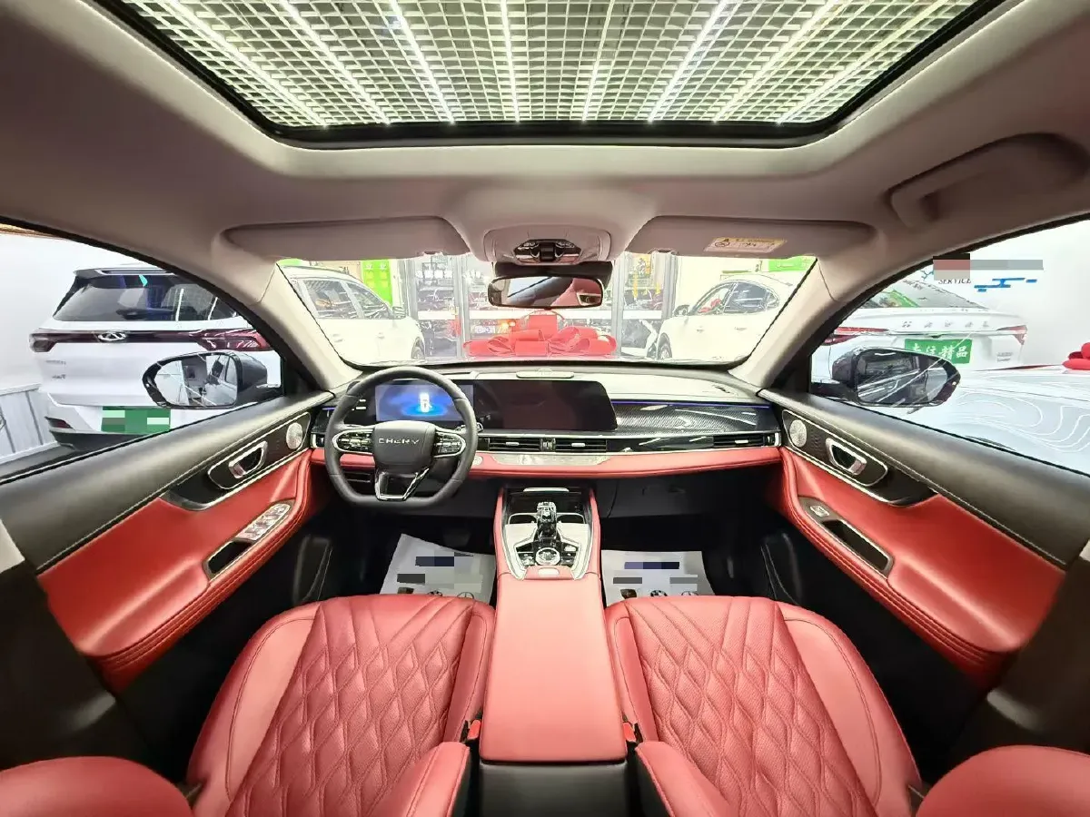 2023 Chery Tiggo 7 Plus 1.6T 197HP L4 7DCT,autocango,china used car exporter,china ev exporter,chinese used car exporter,chinese used ev exporter