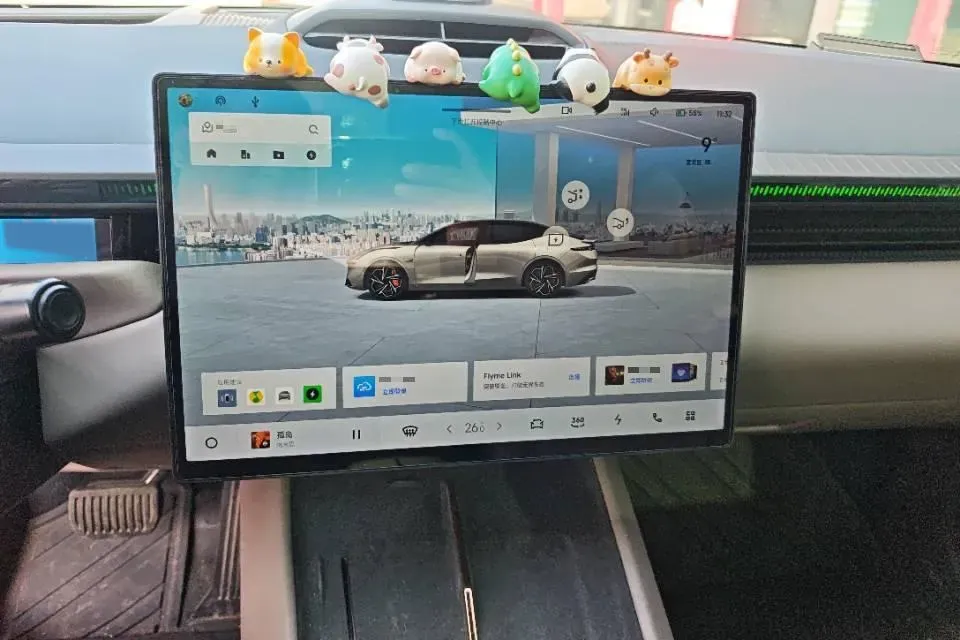 2024 LYNK&CO Z10 BEV 95KWH,autocango,china used car exporter,china ev exporter,chinese used car exporter,chinese used ev exporter