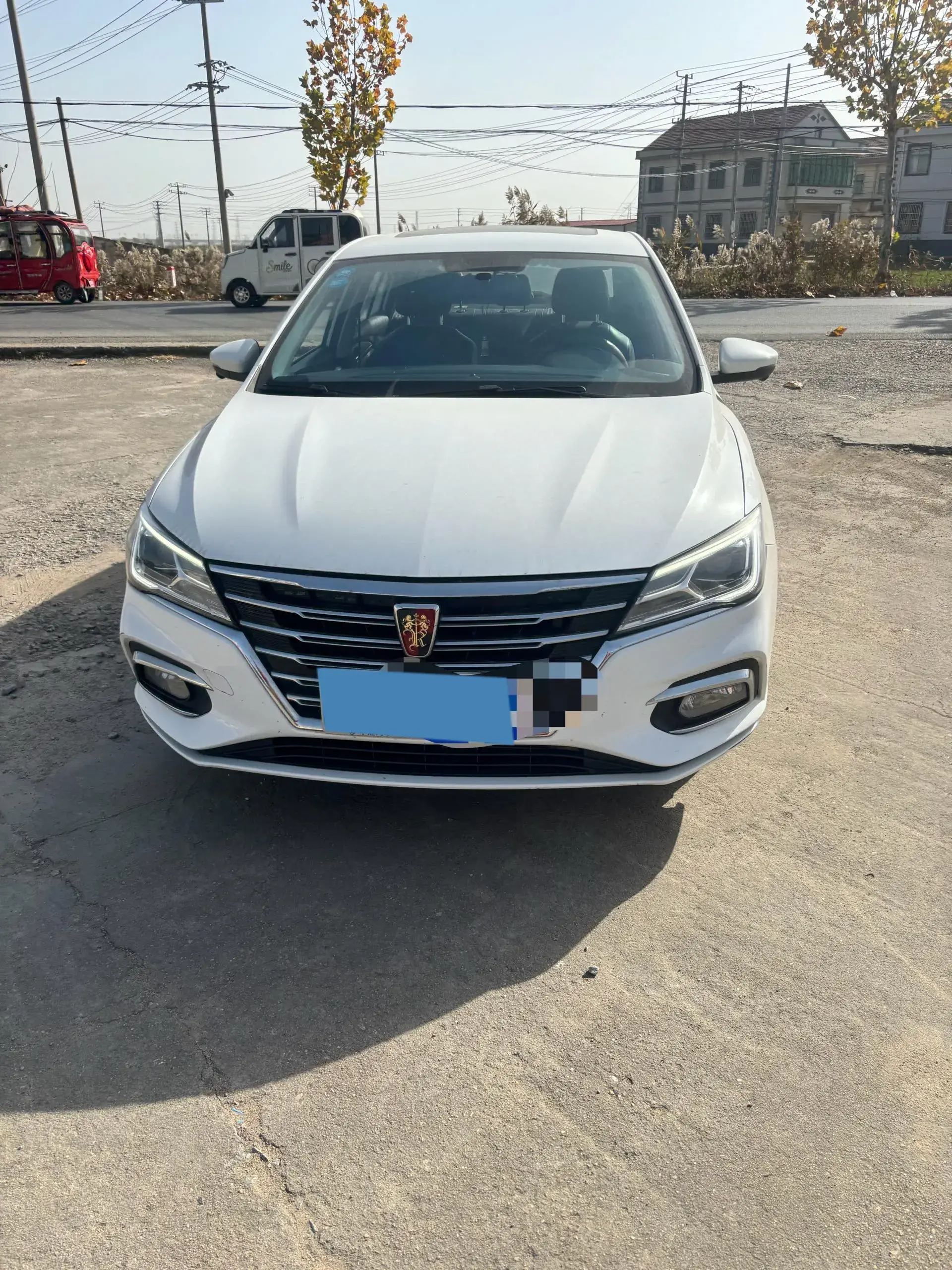 2019 ROEWE I5 thumbnail 2