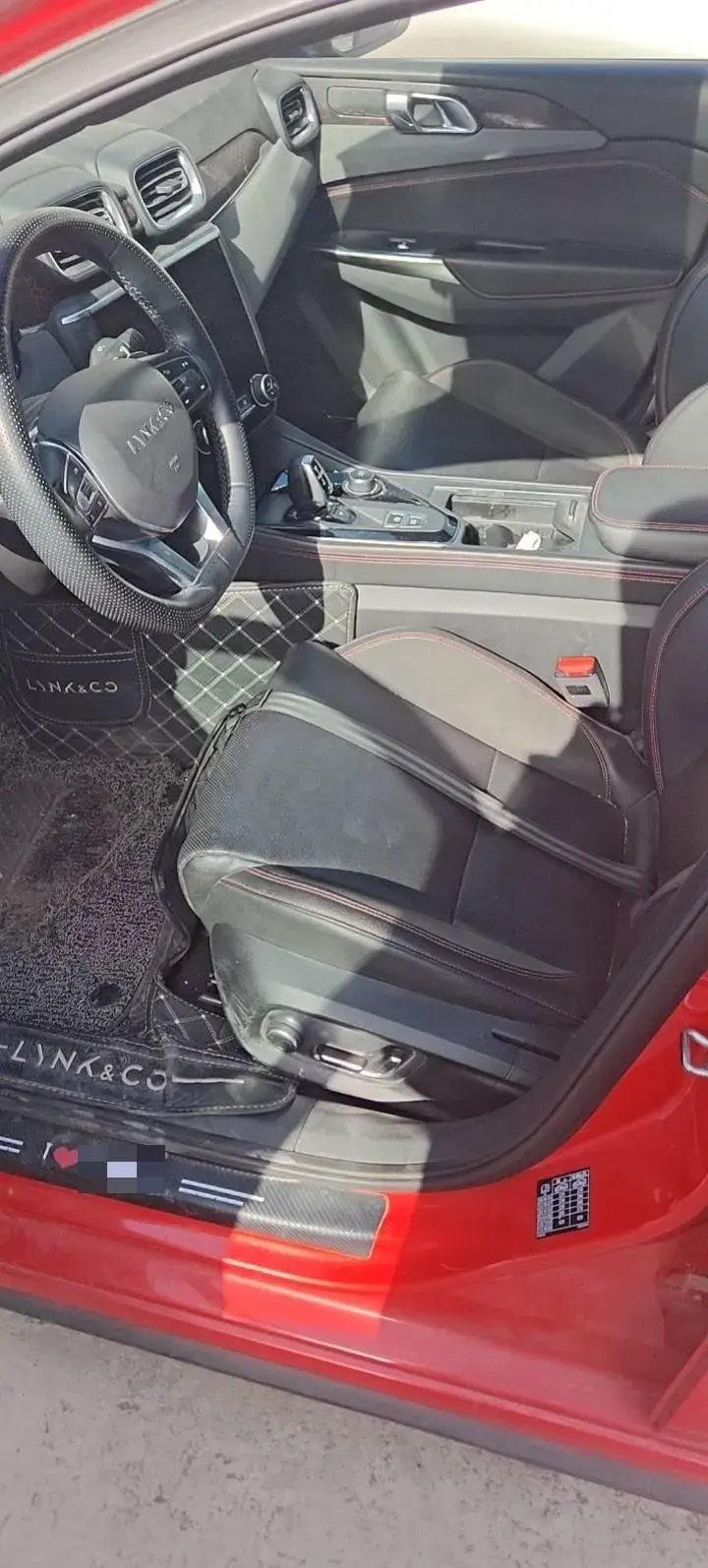 2020 LYNK&CO 03 thumbnail 3