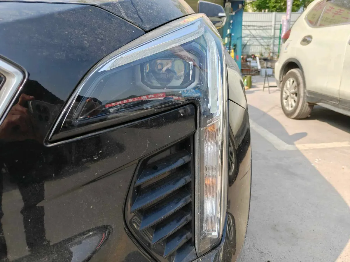 2020 Cadillac XT4 2.0T 237HP L4 9AT,autocango,china used car exporter,china ev exporter,chinese used car exporter,chinese used ev exporter