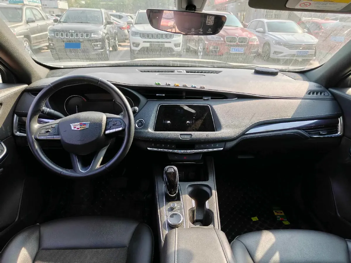 2020 Cadillac XT4 2.0T 237HP L4 9AT,autocango,china used car exporter,china ev exporter,chinese used car exporter,chinese used ev exporter