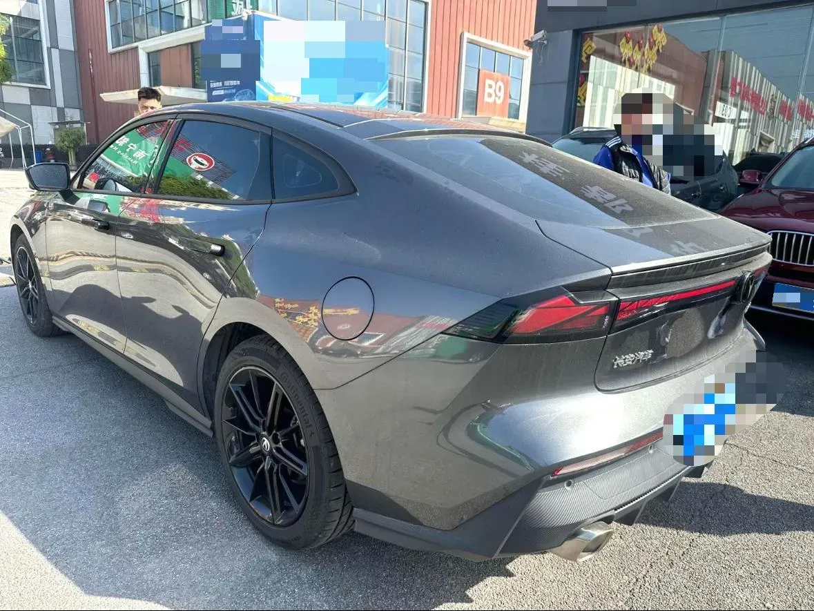 2022 ChangAn UNI-V 1.5T 188HP L4 7DCT,autocango,china used car exporter,china ev exporter,chinese used car exporter,chinese used ev exporter