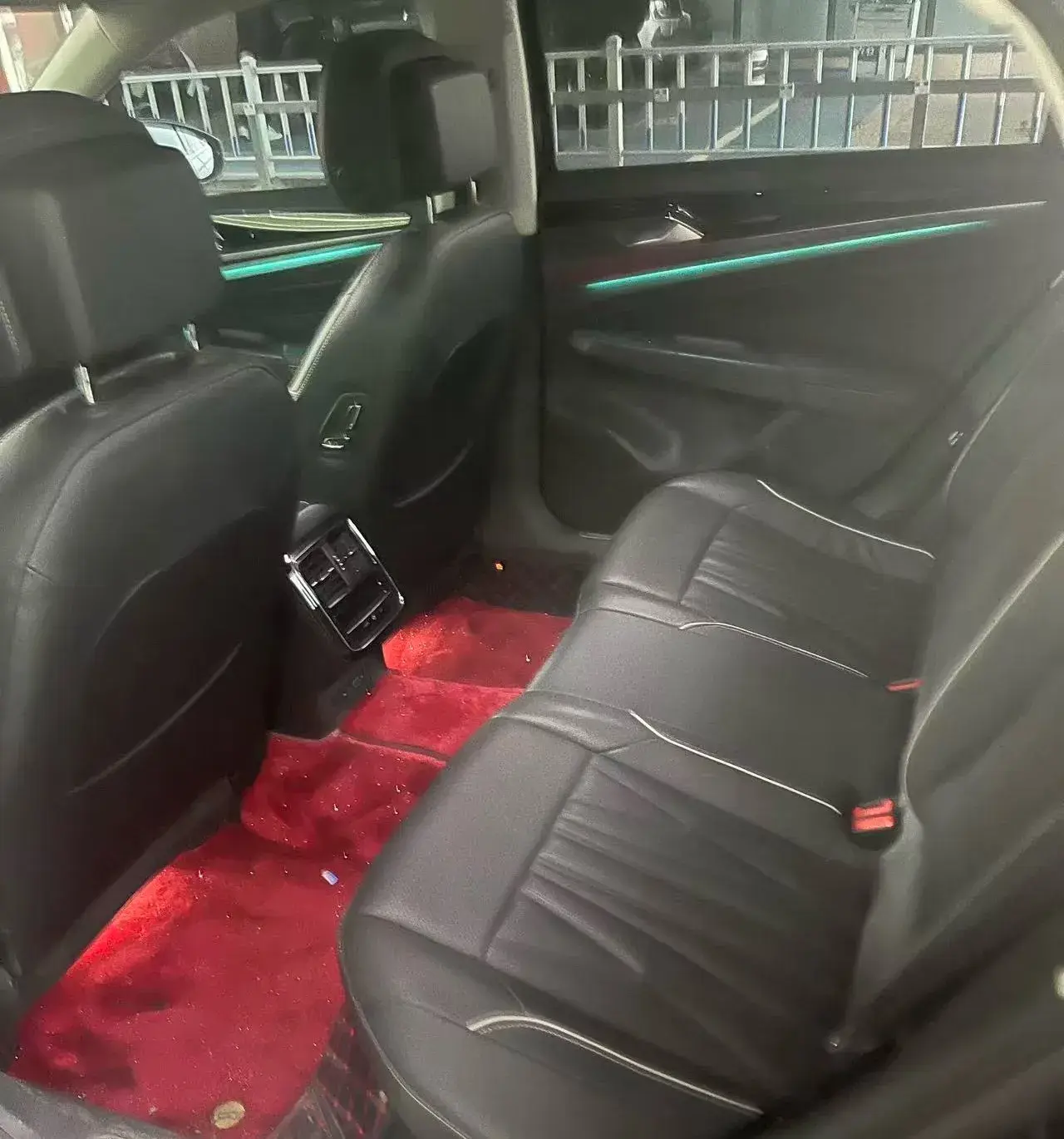 2022 VOLKSWAGEN PASSAT thumbnail 4