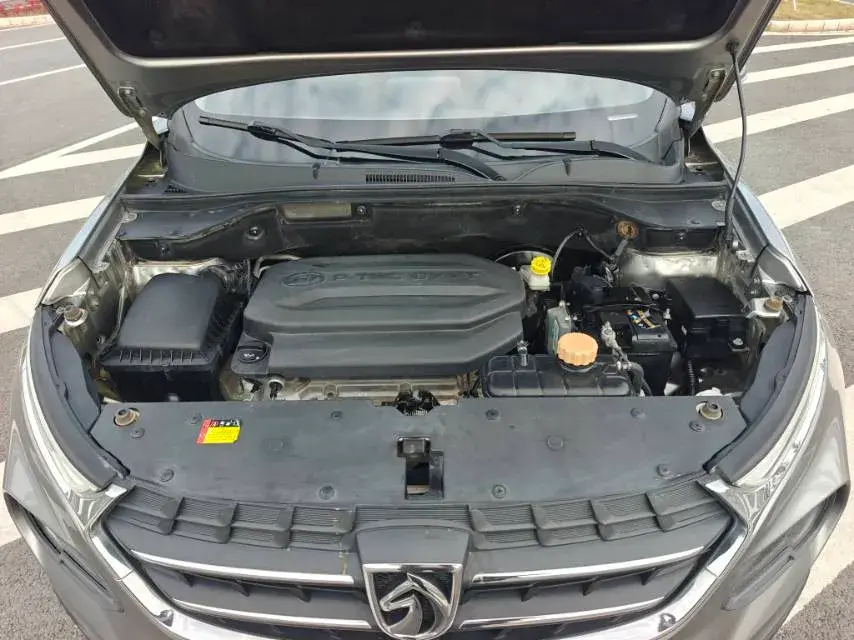 2017 BAOJUN 510 thumbnail 3