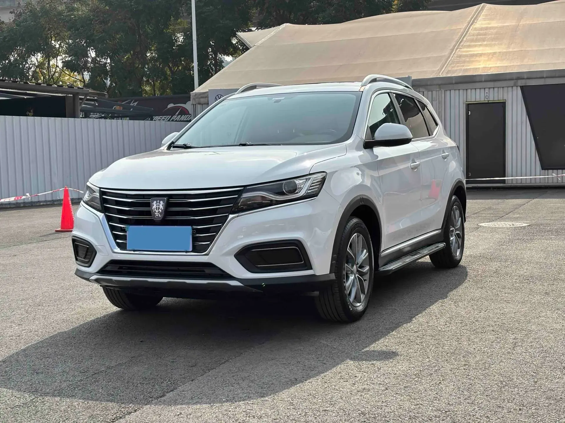 2022 ROEWE RX5 view 1