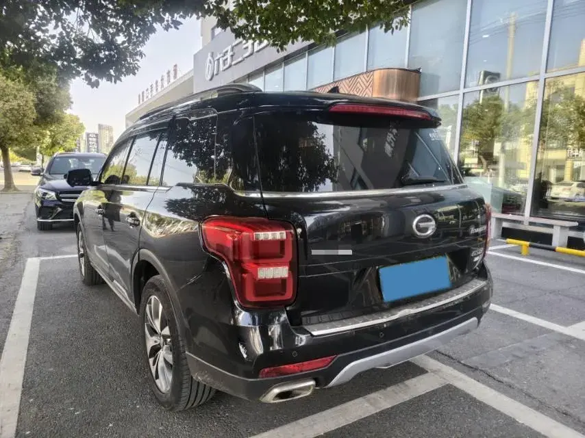 2019 GAC TRUMPCHI thumbnail 4