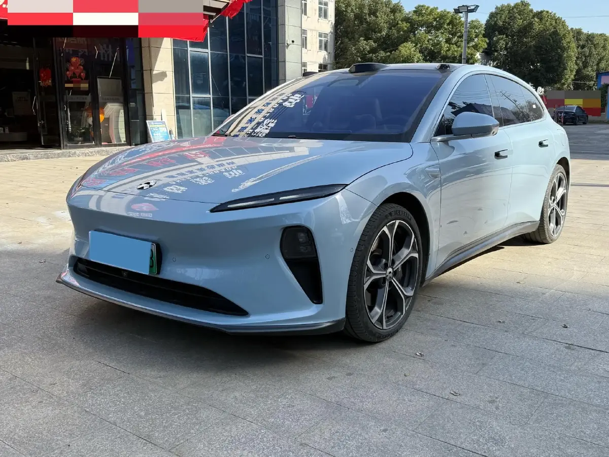 2024 NIO ET5T BEV 75KWH