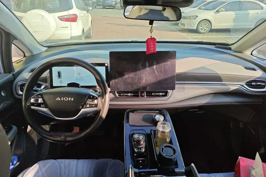 2022 AION V thumbnail 2