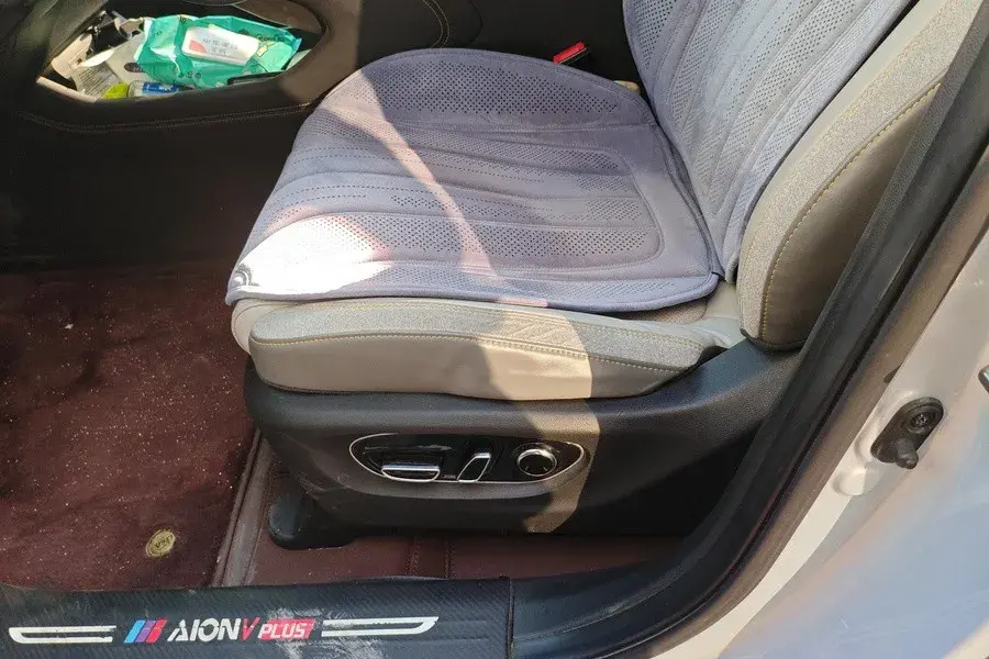 2022 AION V thumbnail 4