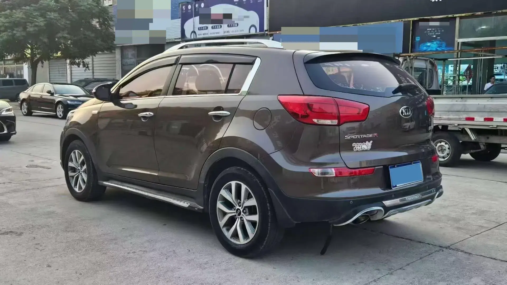 2016 KIA SPORTAGE thumbnail 4