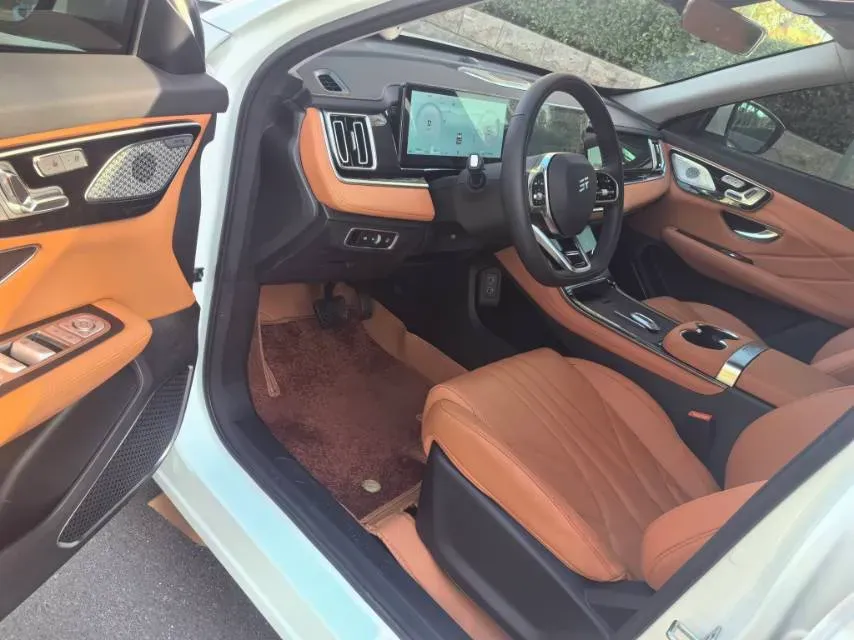 2024 Jetour ShanHai L7 1.5T 156HP L4 2DHT PHEV 19.43KWH,autocango,china used car exporter,china ev exporter,chinese used car exporter,chinese used ev exporter