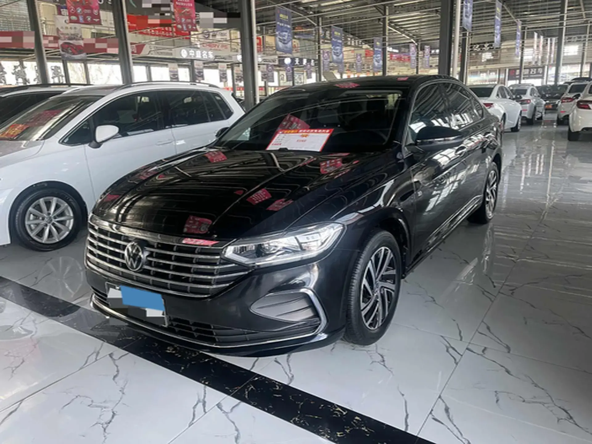 2023 VOLKSWAGEN LAVIDA view 1