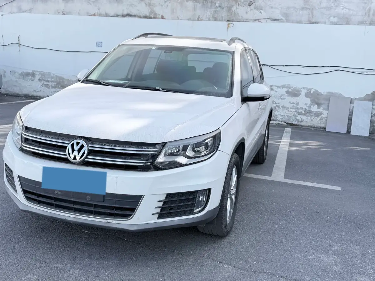2016 Volkswagen Tiguan 1.4T 150HP L4 6DCT