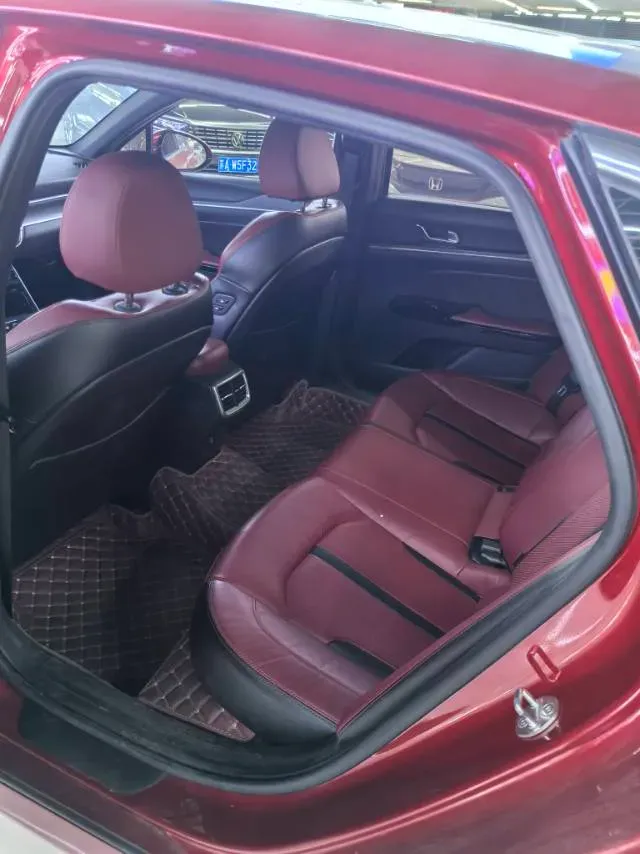 2020 Kia K5 2.0T 240HP L4 8AT,autocango,china used car exporter,china ev exporter,chinese used car exporter,chinese used ev exporter