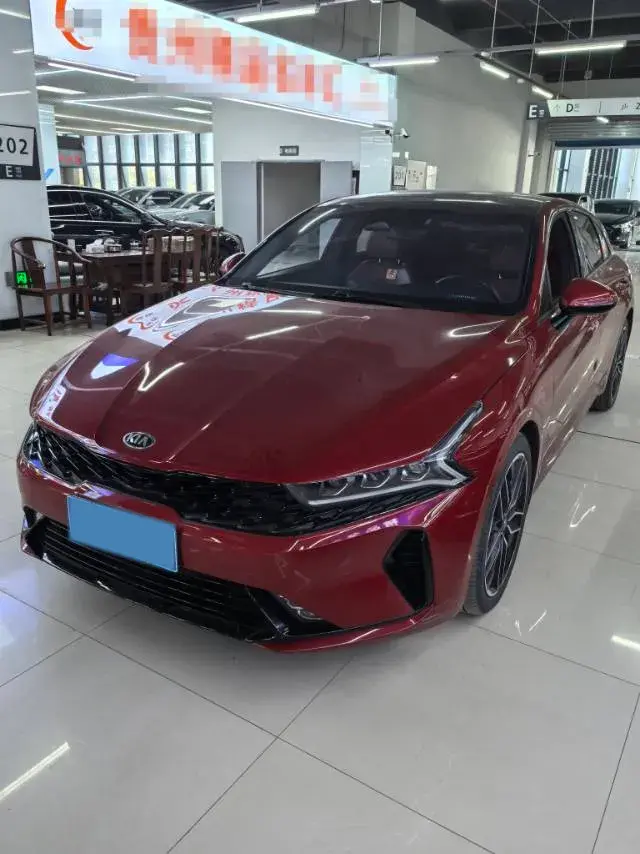 2020 KIA K5 view 1