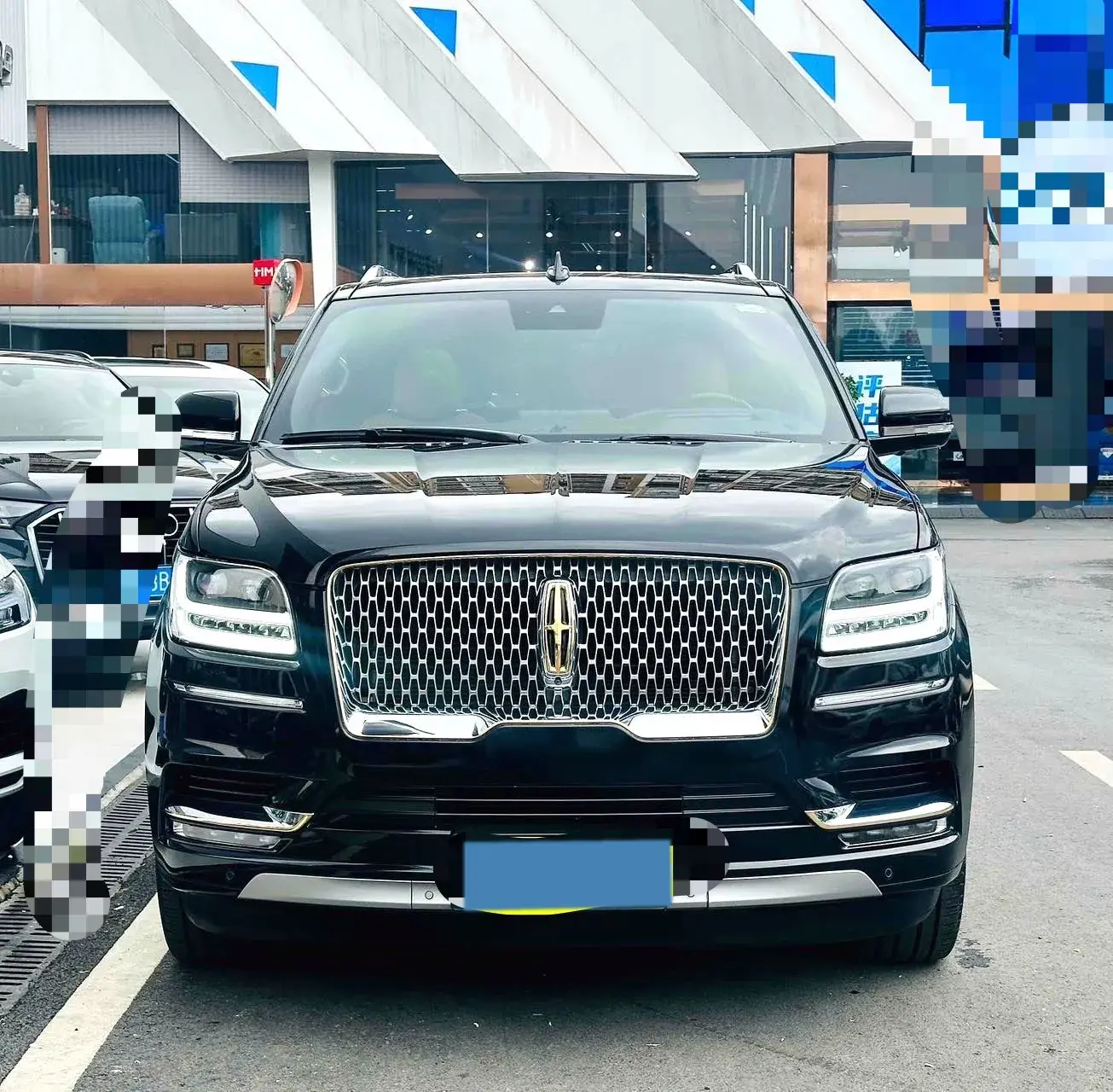 2019 LINCOLN NAVIGATOR thumbnail 2