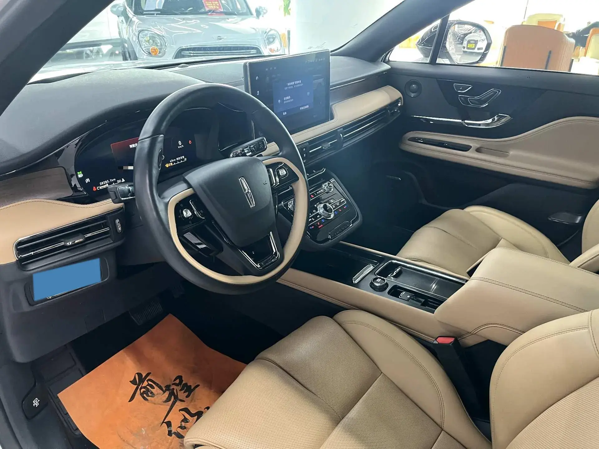 2022 LINCOLN CORSAIR thumbnail 4