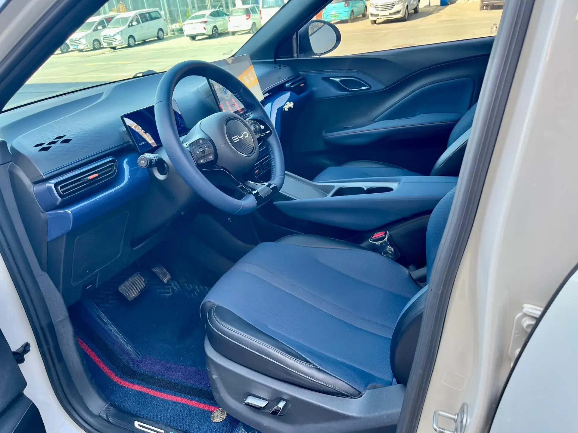 2024 BYD SEAGULL thumbnail 4