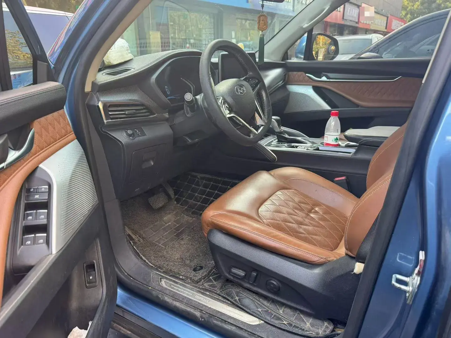 2017 MAXUS D90 thumbnail 3