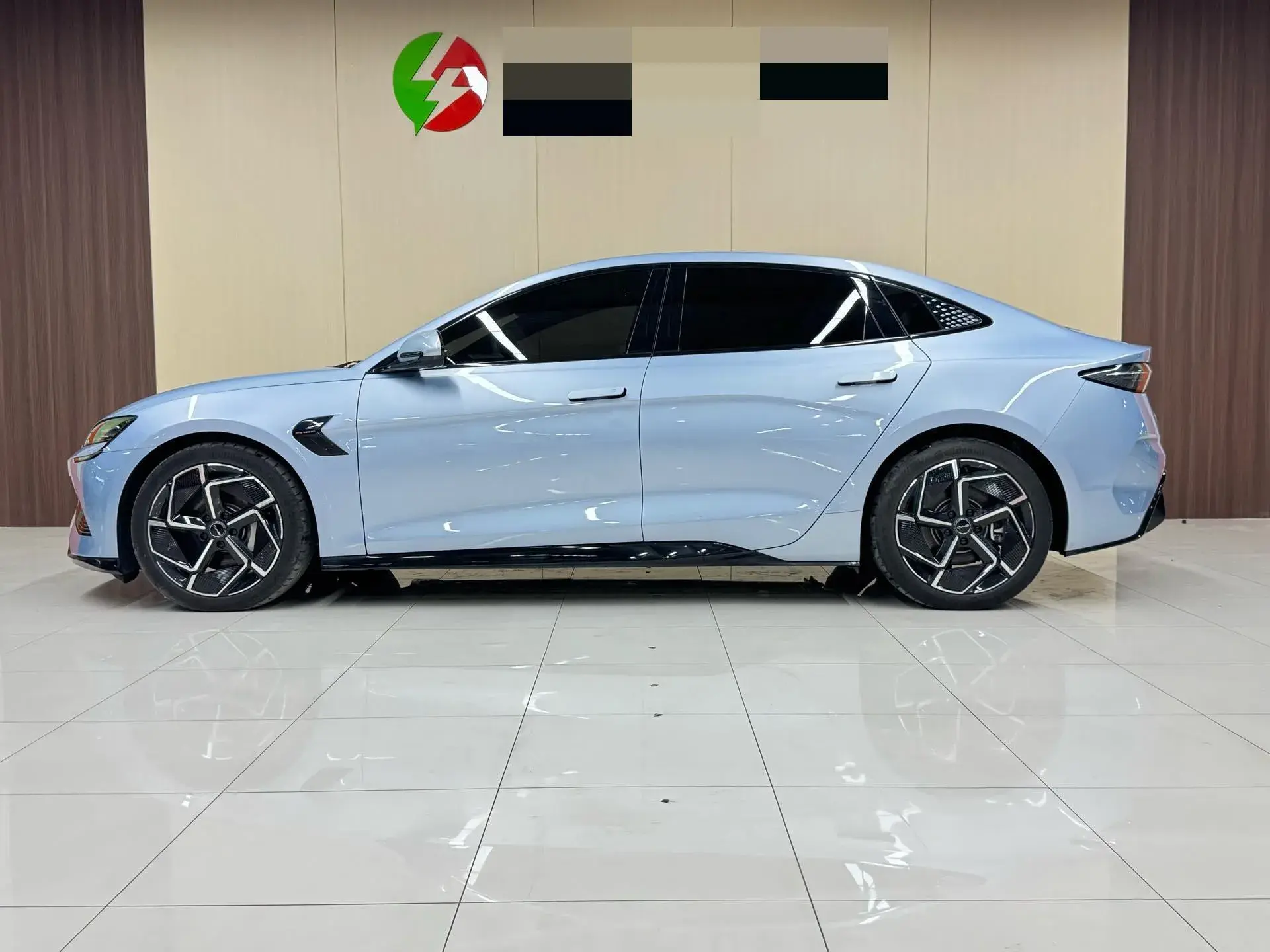 2022 BYD SEAL thumbnail 2