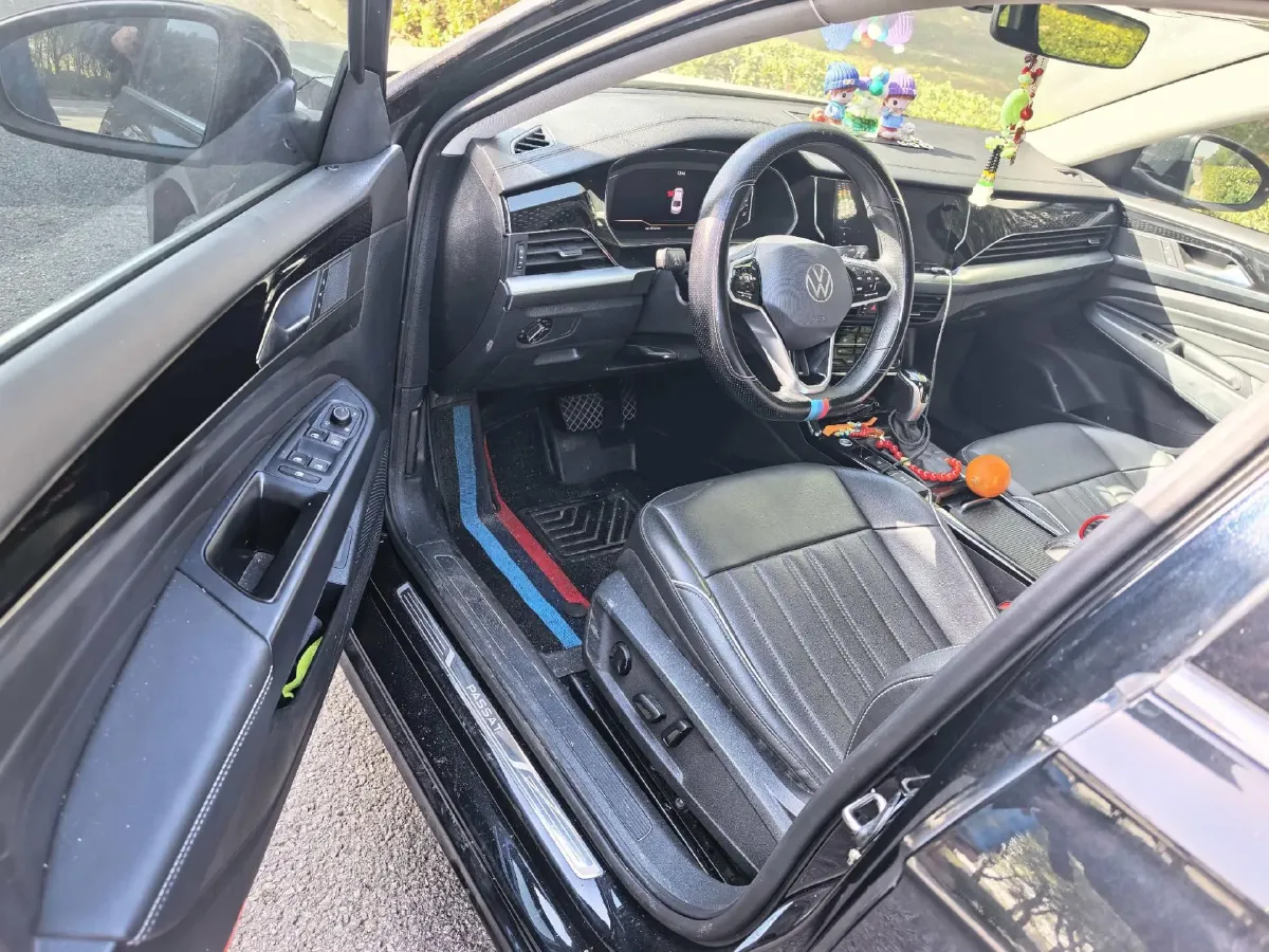 2023 Volkswagen Passat 2.0T 186HP L4 7DCT,autocango,china used car exporter,china ev exporter,chinese used car exporter,chinese used ev exporter