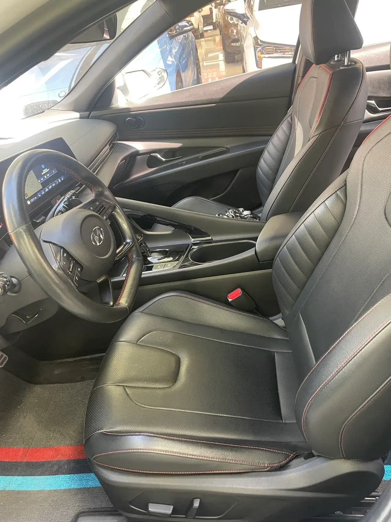 2021 HYUNDAI ELANTRA thumbnail 3