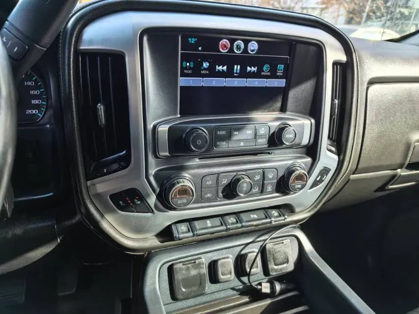 2017 GMC SIERRA 5.3L 360HP V8 8AT,autocango,china used car exporter,china ev exporter,chinese used car exporter,chinese used ev exporter