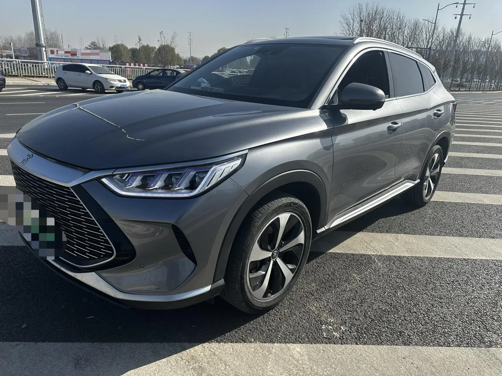2021 BYD SONG view 1