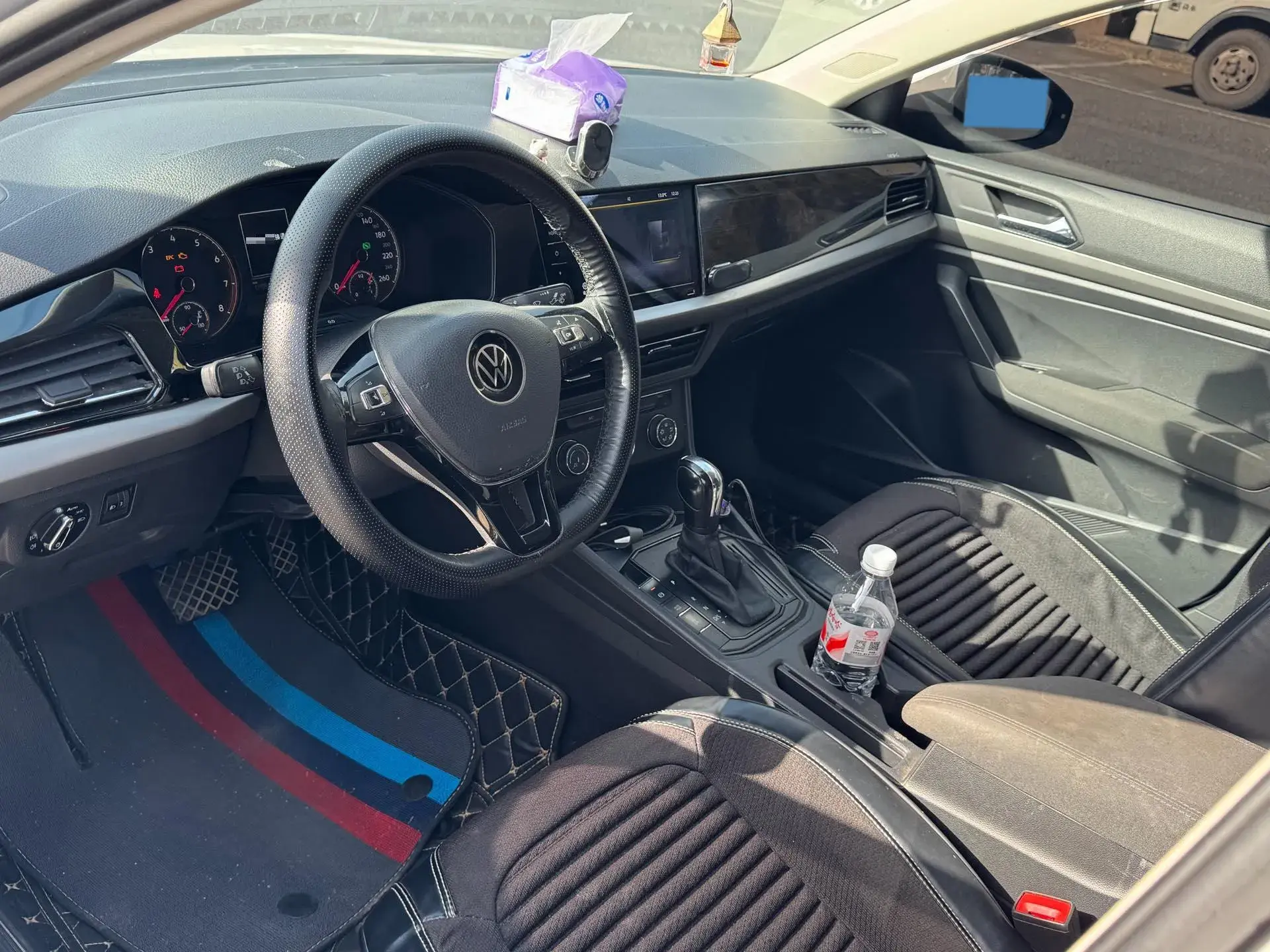 2022 VOLKSWAGEN LAVIDA thumbnail 2