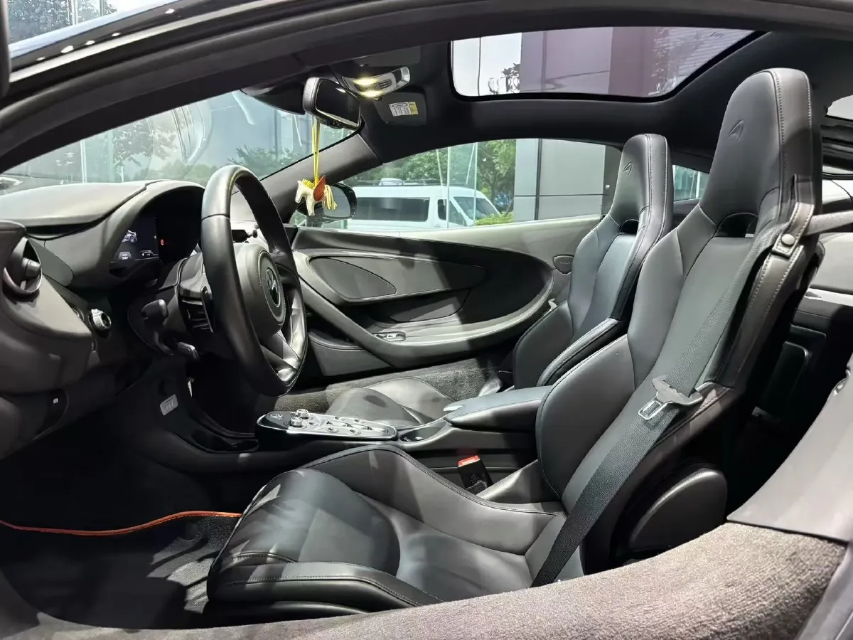 2019 McLaren GT 4.0T 620HP V8 7DCT,autocango,china used car exporter,china ev exporter,chinese used car exporter,chinese used ev exporter