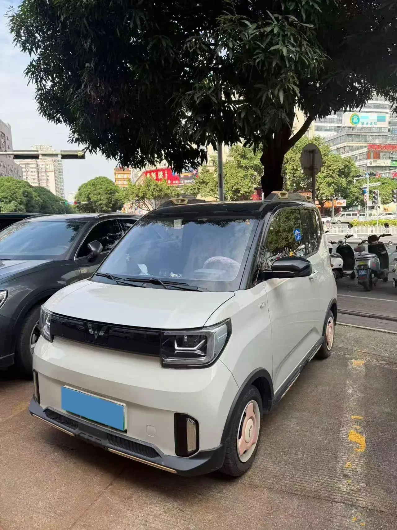 2022 WULING HONGGUANG view 1