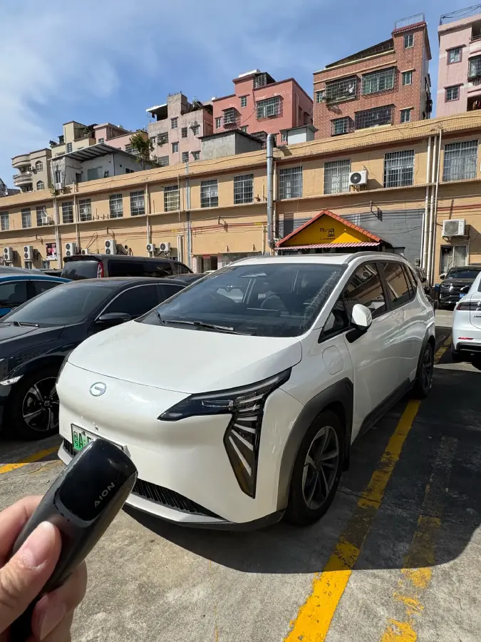 2023 Aion Y BEV 61.7KWH