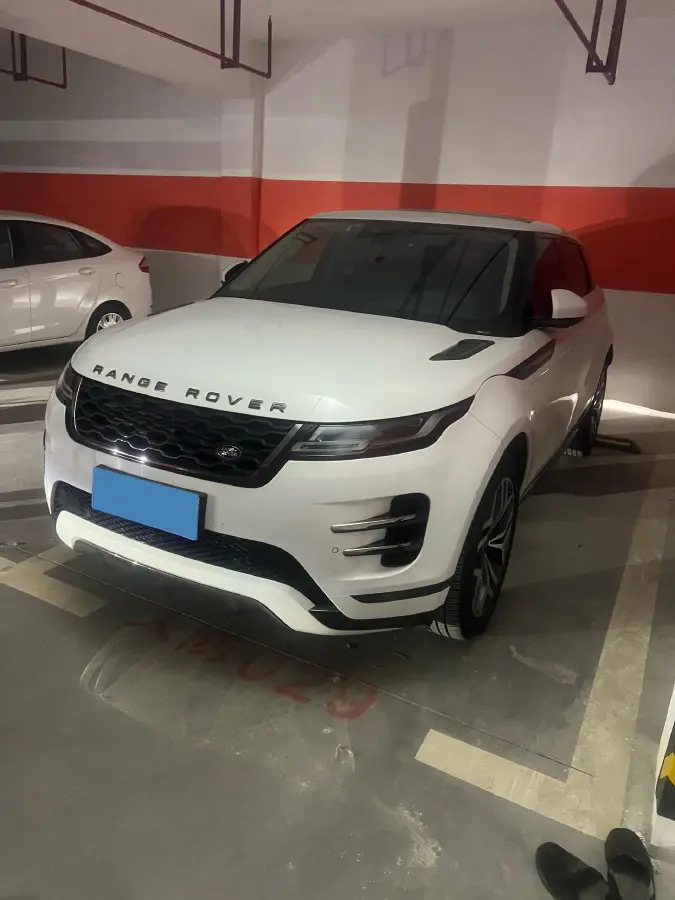2022 Land Rover Range Rover Evoque 2.0T 249HP L4 9AT
