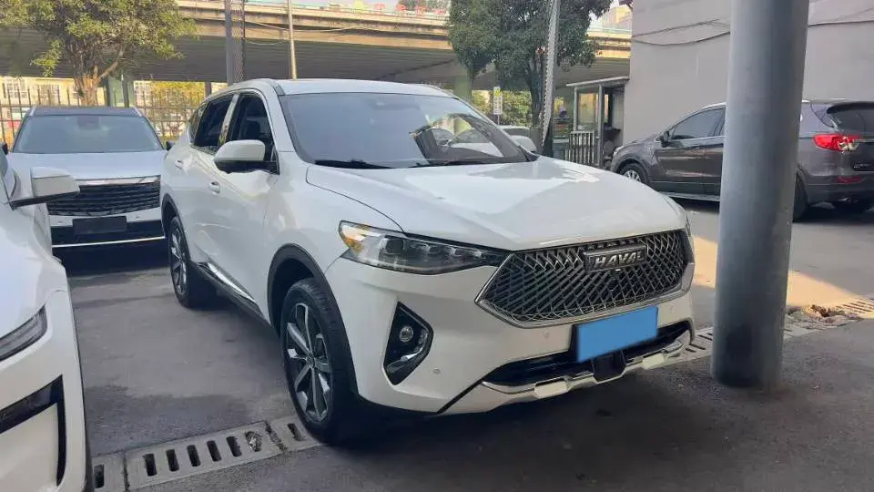2020 HAVAL F7 thumbnail 3