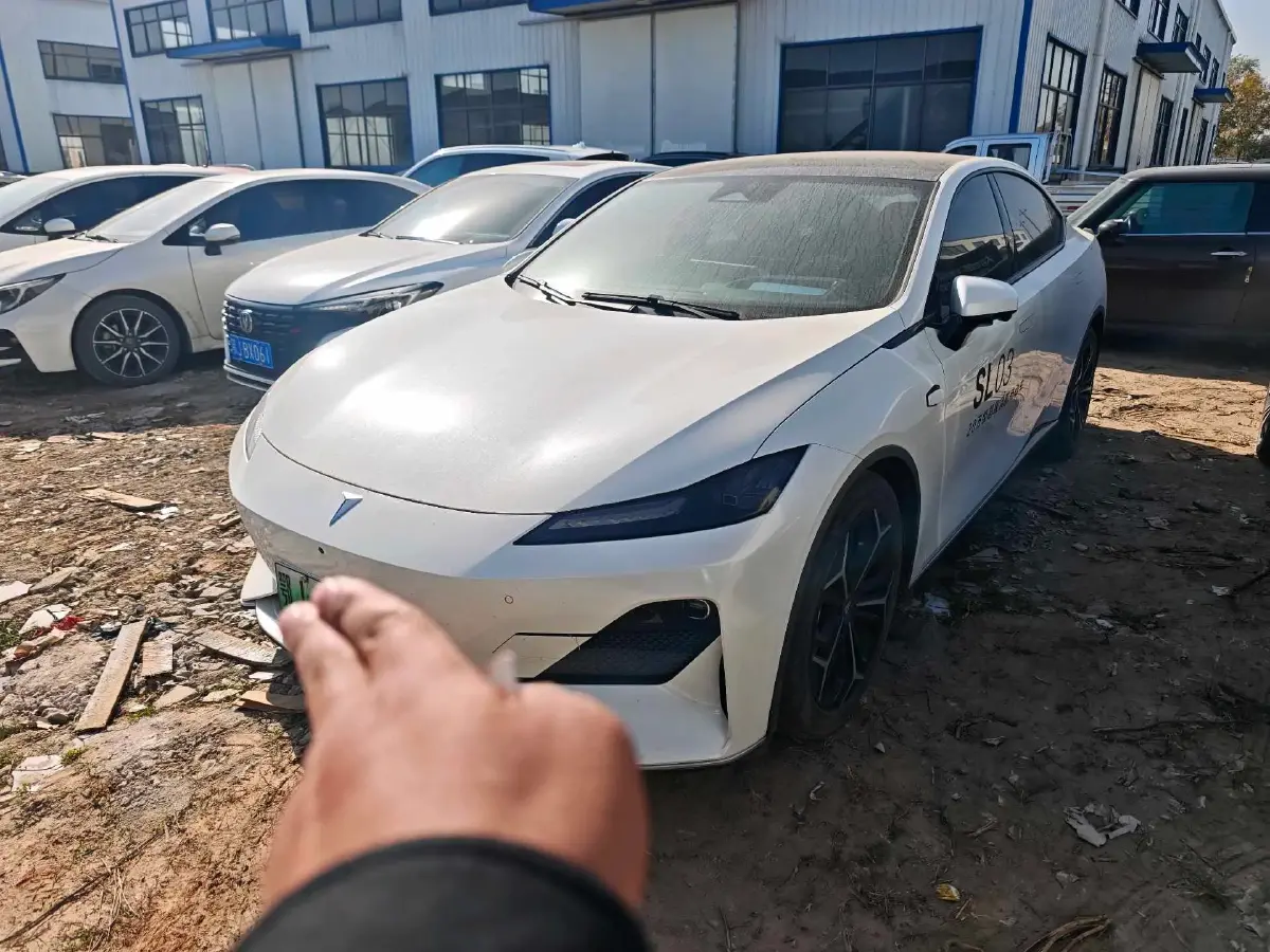 2023 Deepal SL03 1.5L 95HP L4 REEV 28.39KWH