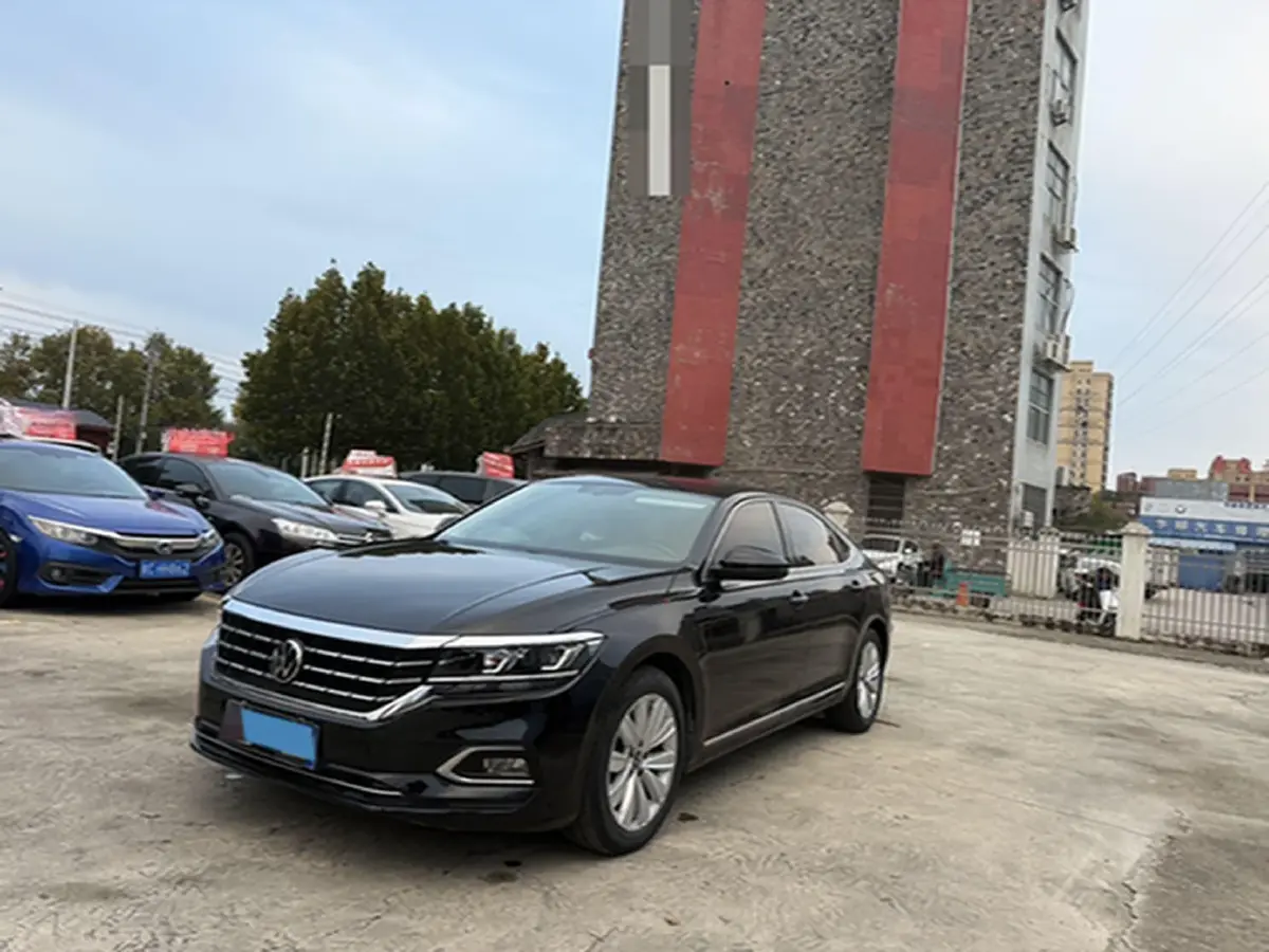 2020 Volkswagen Passat 2.0T 186HP L4 7DCT