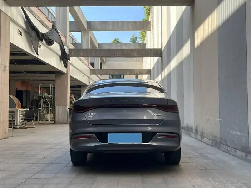 2024 BYD QIN thumbnail 4