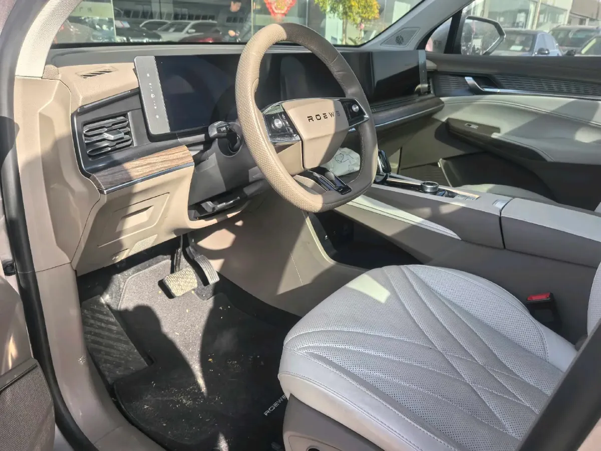 2023 Roewe RX9 2.0T 242HP L4 9AT,autocango,china used car exporter,china ev exporter,chinese used car exporter,chinese used ev exporter