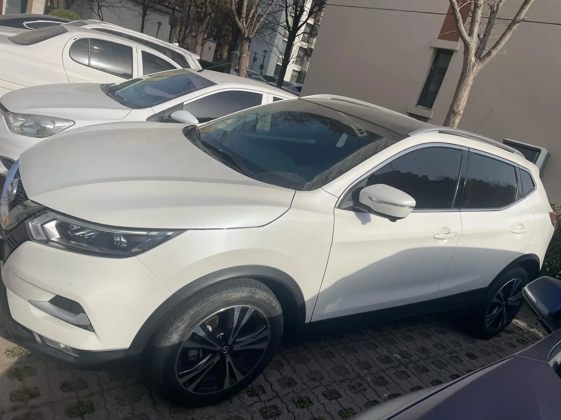 2022 NISSAN QASHQAI thumbnail 3