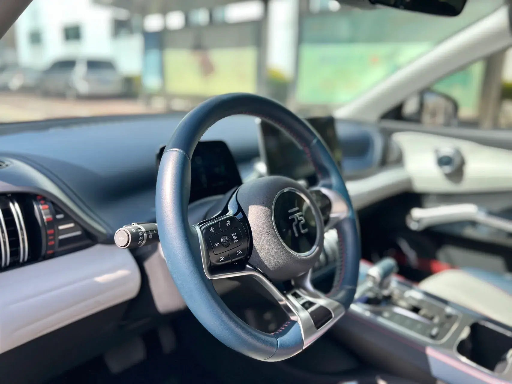 2023 BYD YUAN thumbnail 4