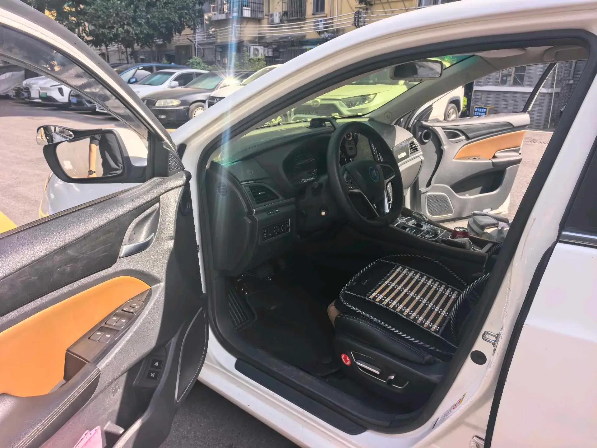 2018 BYD QIN thumbnail 4