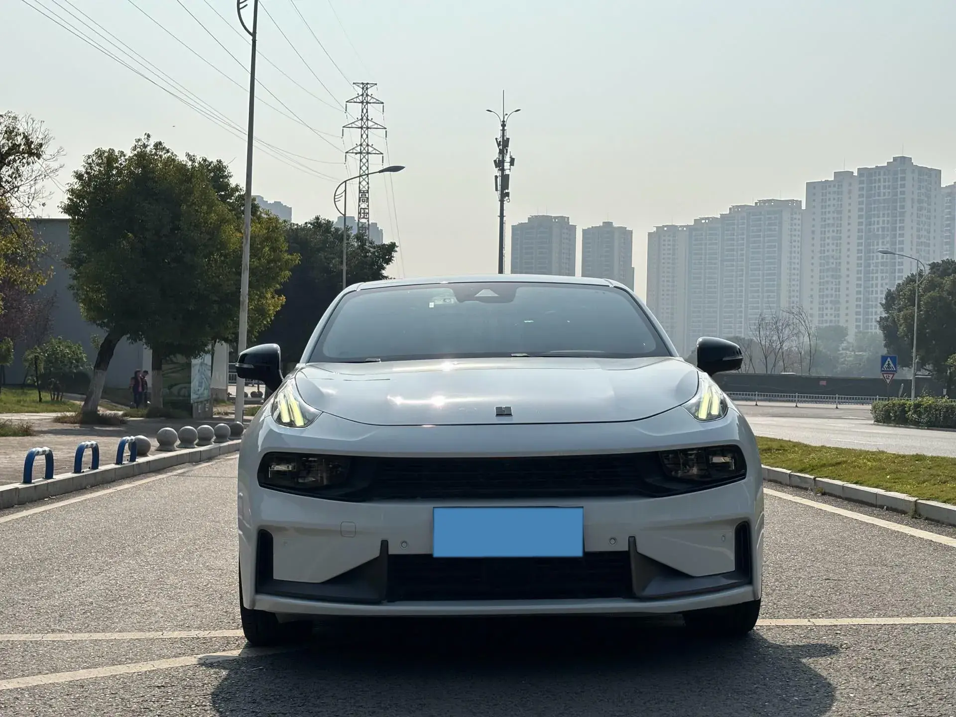 2020 LYNK&CO 03 thumbnail 2